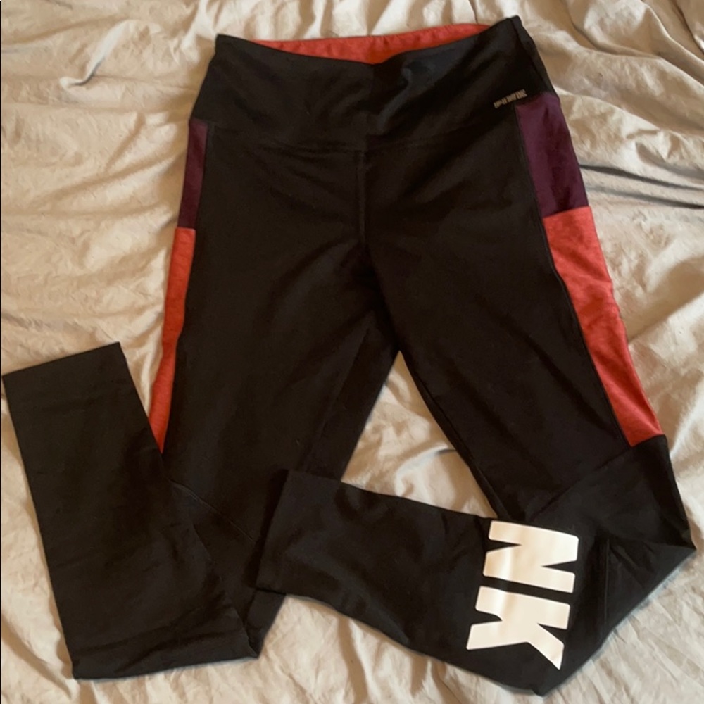 WOMENS PINK YOGA PANTS SIZE M